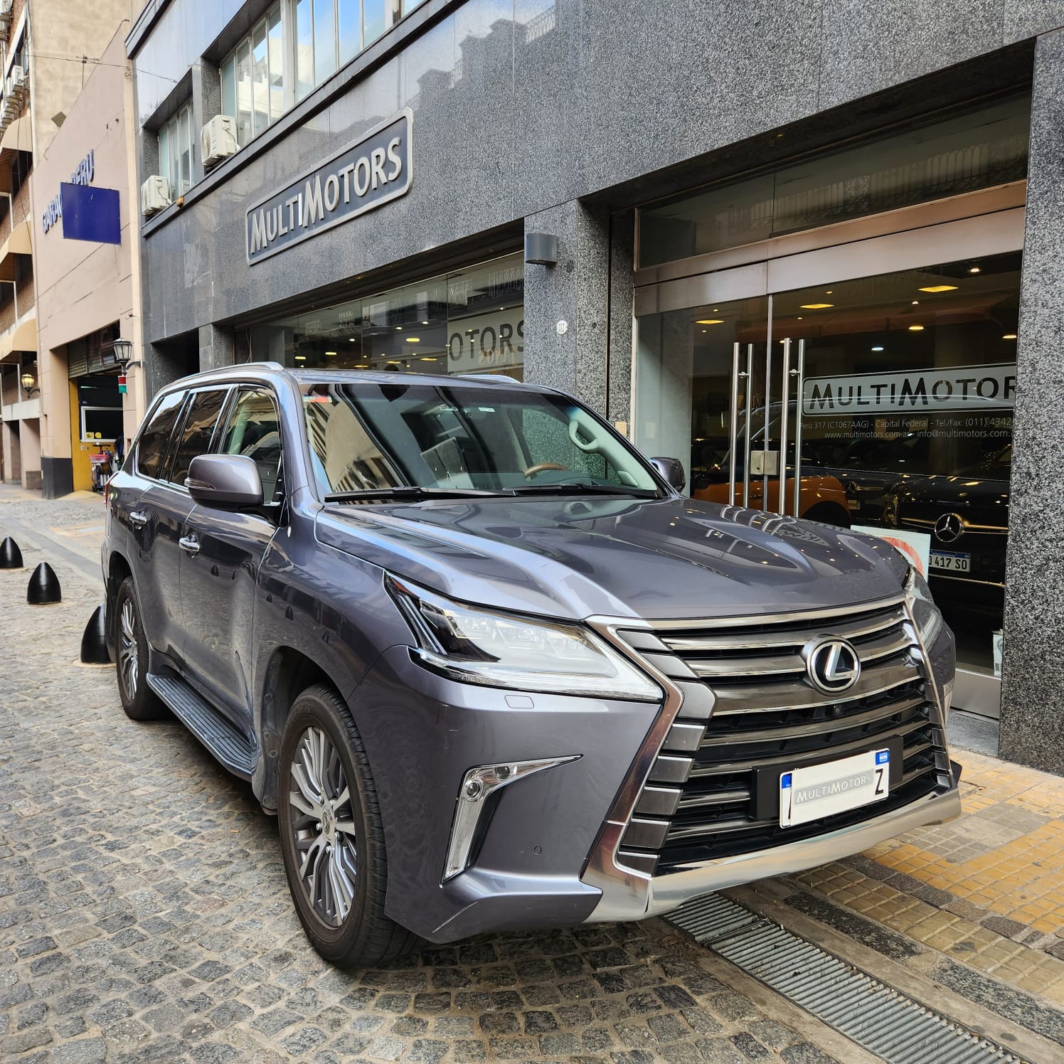 Lexus LX 570